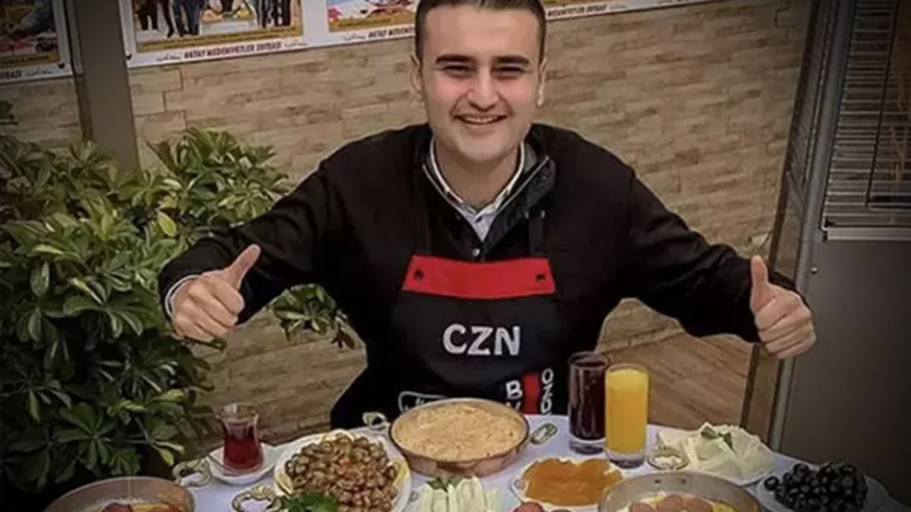 CZN Burak "Aylık gelirim 30 bin TL" demişti! Yeni evinin fiyatı dudak uçuklattı!