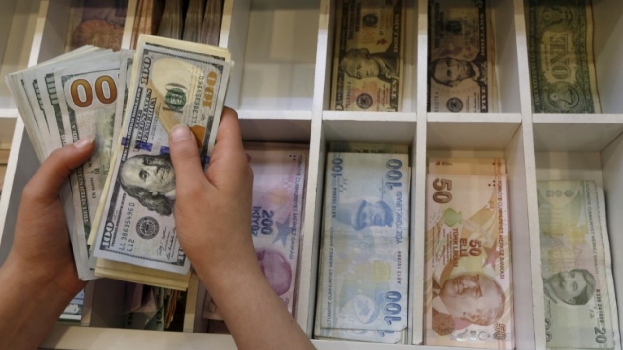 Bakan Şimşek’le dev fonları buluşturan BofA euro-dolar sepeti karşısında TL tavsiye etti