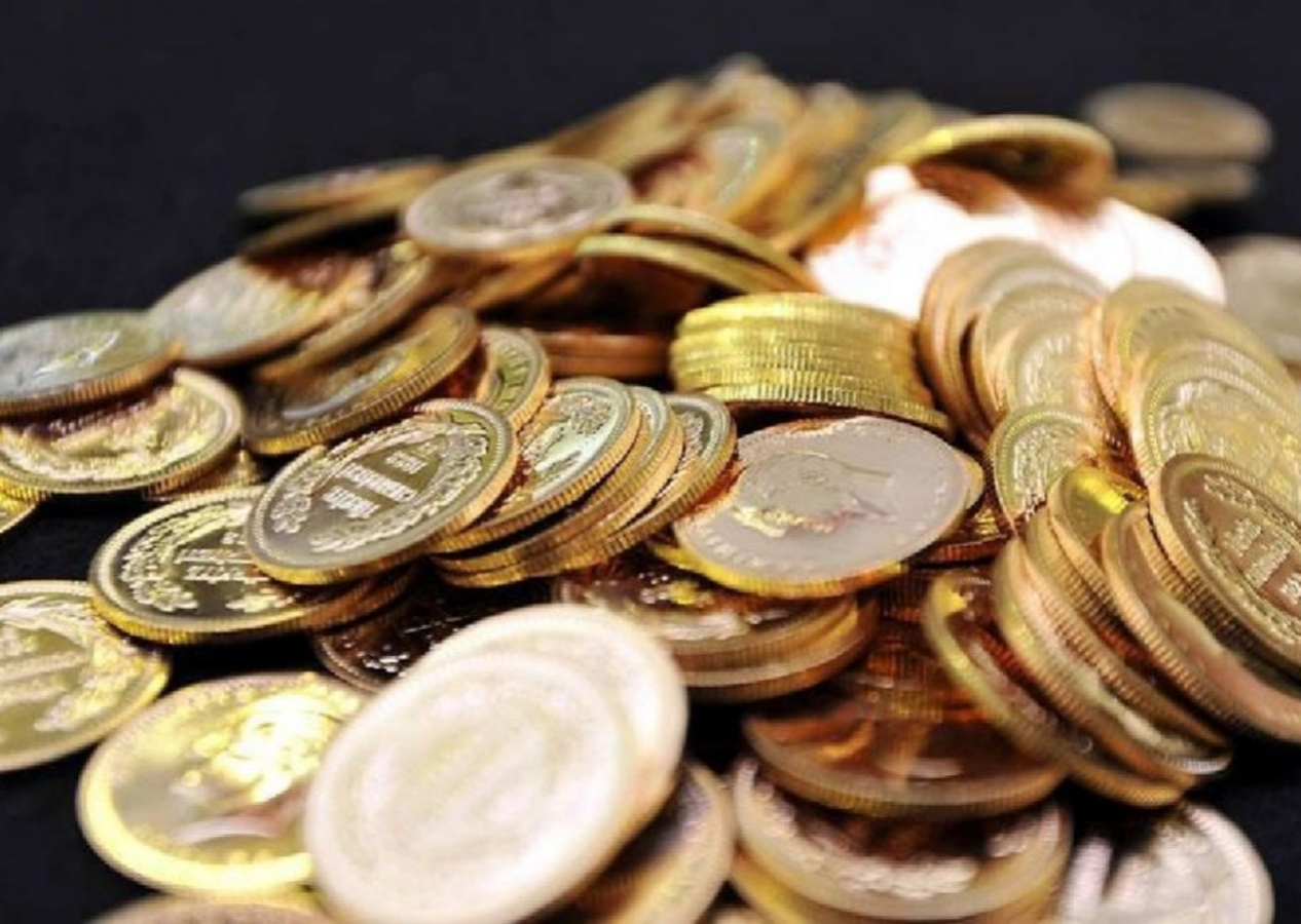 Altın rekora tırmanıyor! Gram altın yeni güne tarihi seviyede başladı! İşte 17 Ocak 2025 güncel altın fiyatları