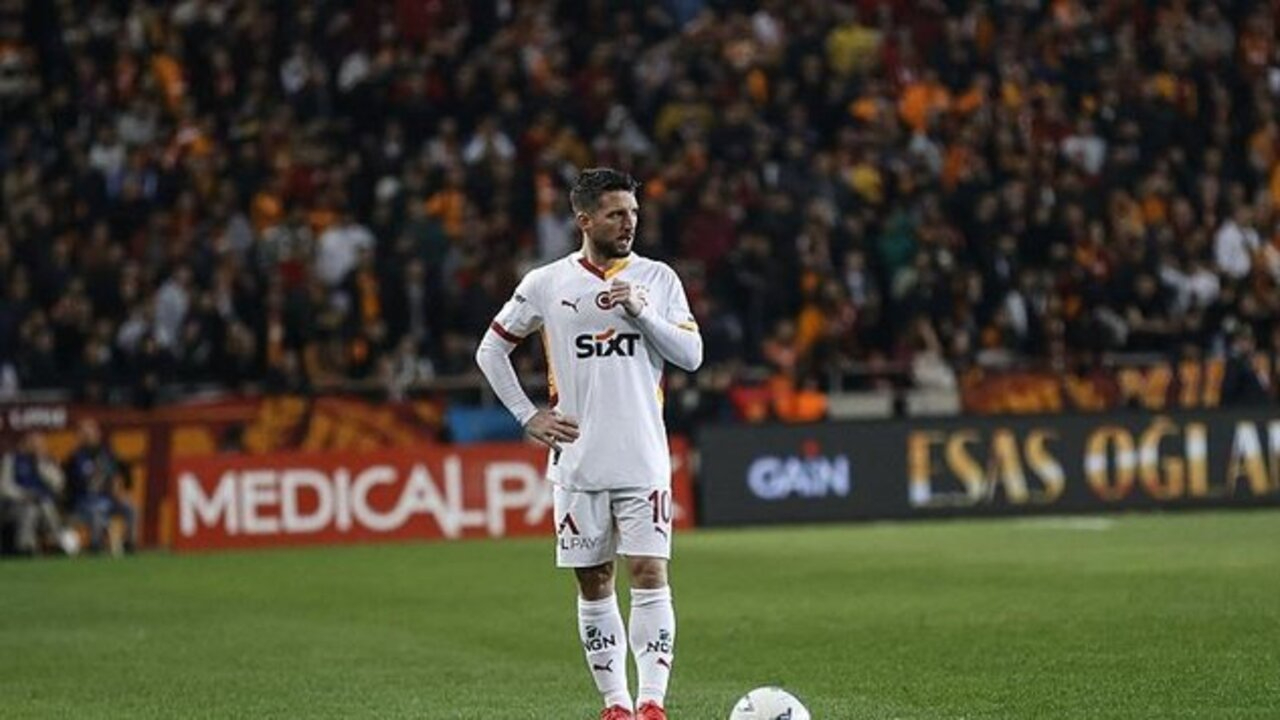 Dries Mertens hayal kırıklığını dile getirdi: Puan kaybettiğiniz maçtan sonra konuşmak kolay değil!