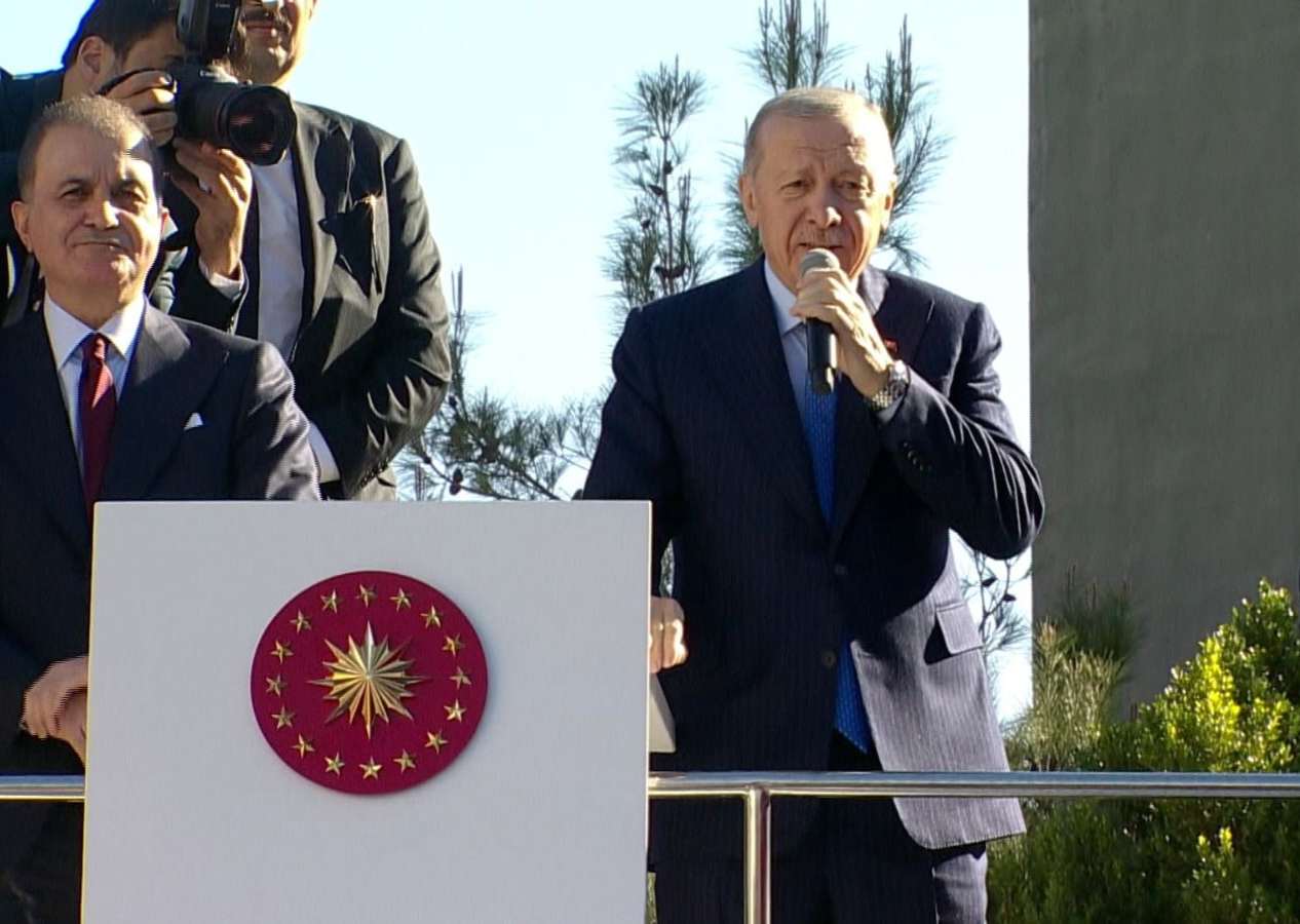 Cumhurbaşkanı Erdoğan'dan CHP'ye kırmızı kart tepkisi: 20 yıllık futbolculuk hayatımda hiç kırmızı kart görmedim!