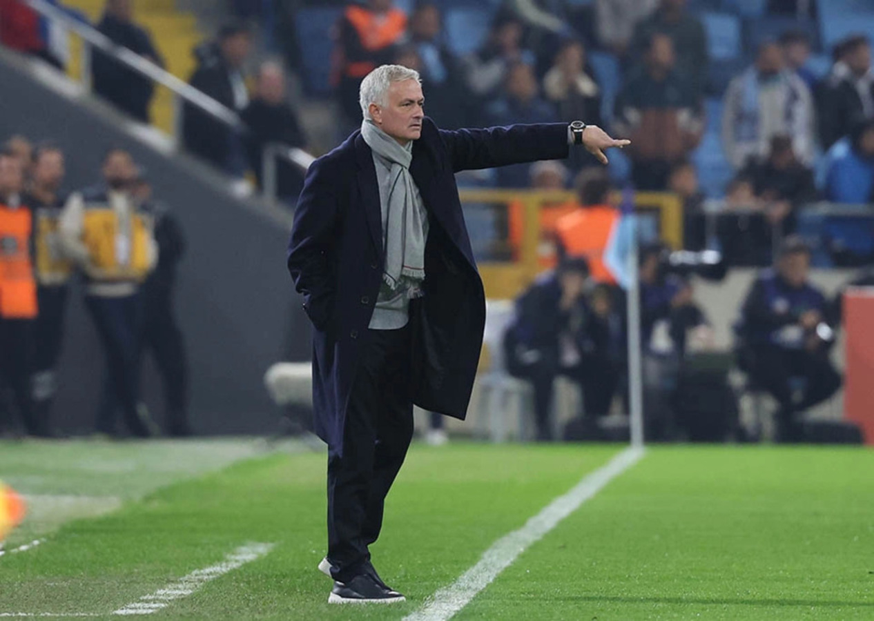 Jose Mourinho'dan olay çıkış: Hoca olmaya çalışıyorum 6 aydır, minnettarım bundan dolayı!