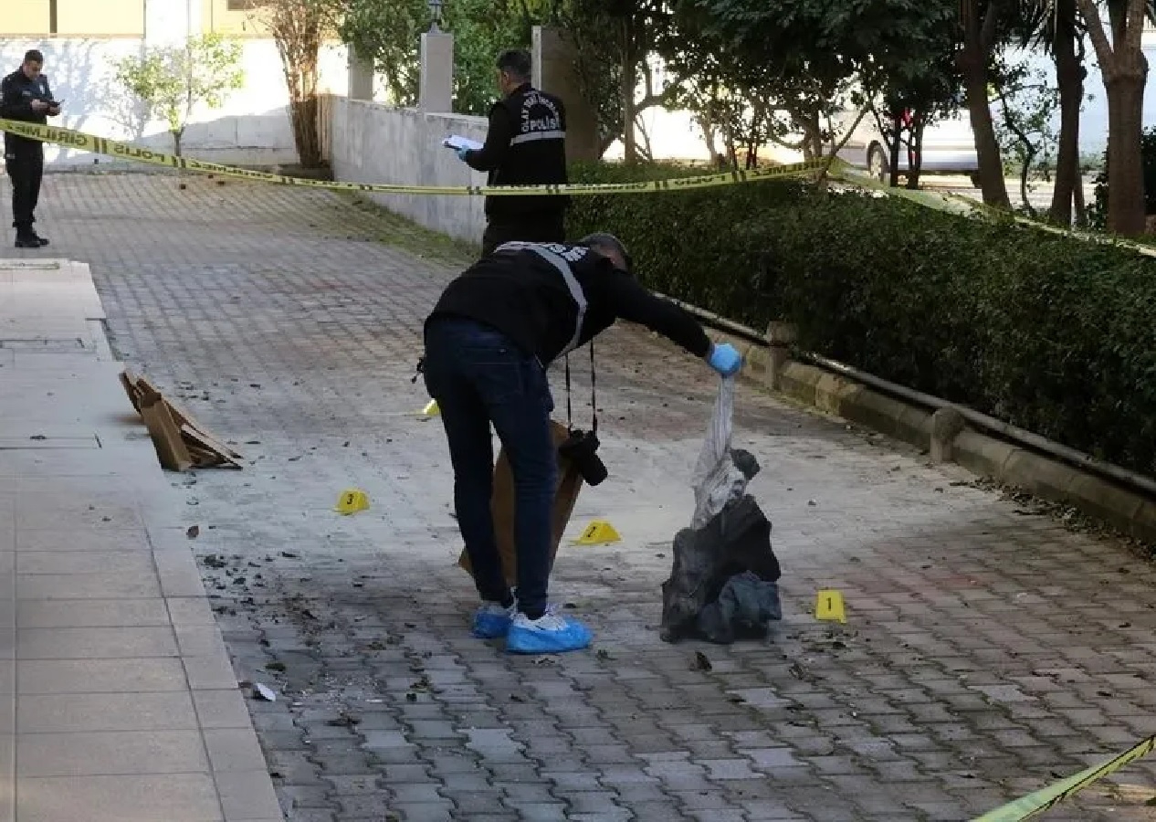 Antalya'da eski eşinin üzerine benzin döküp ateşe verdiği Pınar yaşam mücadelesini kaybetti...