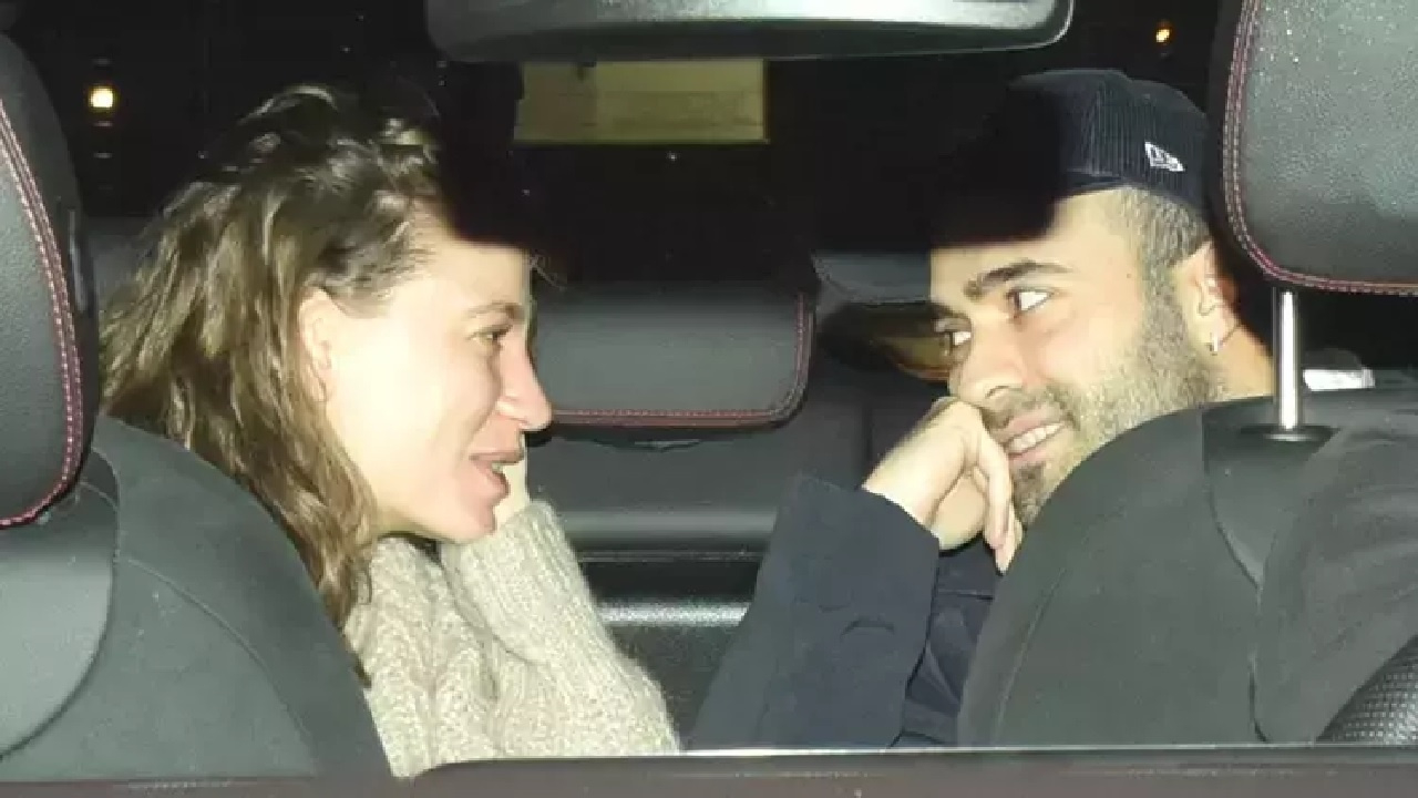 Gecelere aktılar! Serenay Sarıkaya ve Mert Demir iddialara kulaklarını tıkadı!