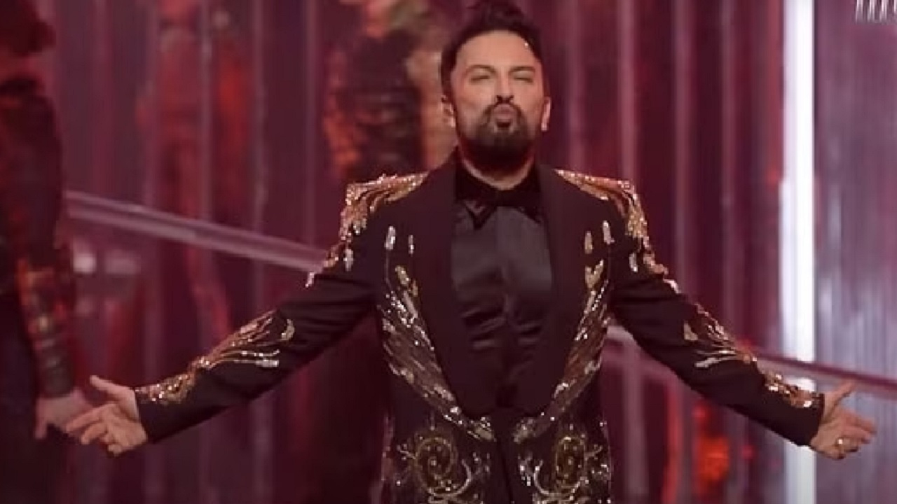 Riyad'da Türk rüzgarı esti! Joy Awards'ta Ünlülerimiz şıklığı ile büyüledi...