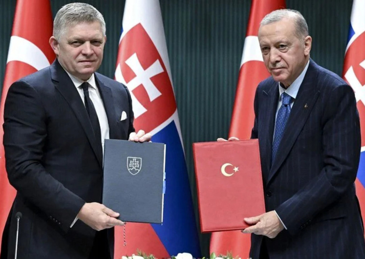 Slovakya Başbakanı, Türkiye ve Cumhurbaşkanı Recep Tayyip Erdoğan'a övgüler yağdırdı!
