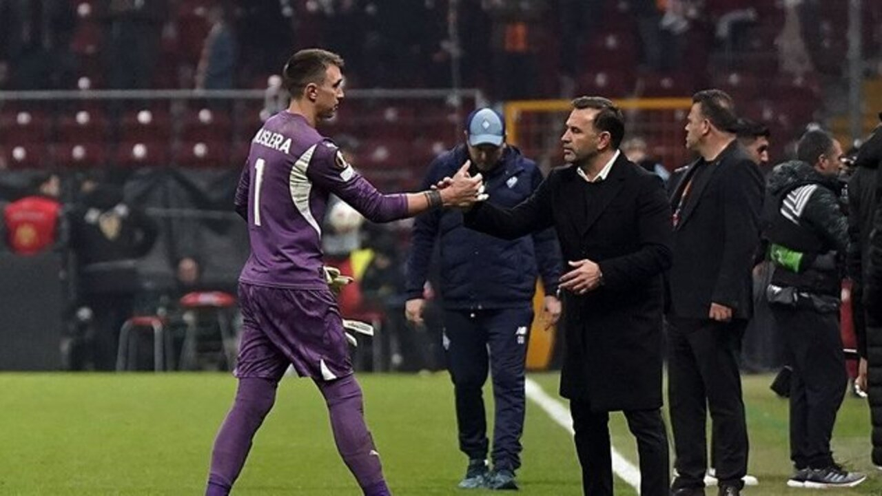 Muslera'nın Yerine Dursun Özbek, 20 Milyon Euro'luk Kaleci Getiriyor