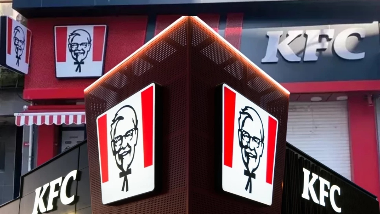 KFC mağazalarını tek tek kapatıyor