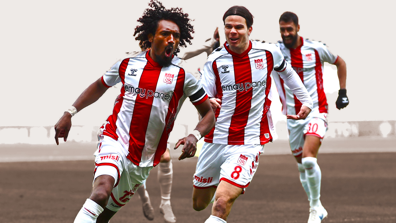 Sivasspor'un galibiyet hasreti Kayserispor maçında dindi! 7 gol, 2 kırmızı kart...