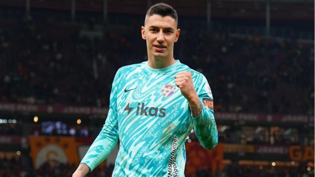 Berke Özer'den flaş Galatasaray itirafı: Keşke olmasaydı!