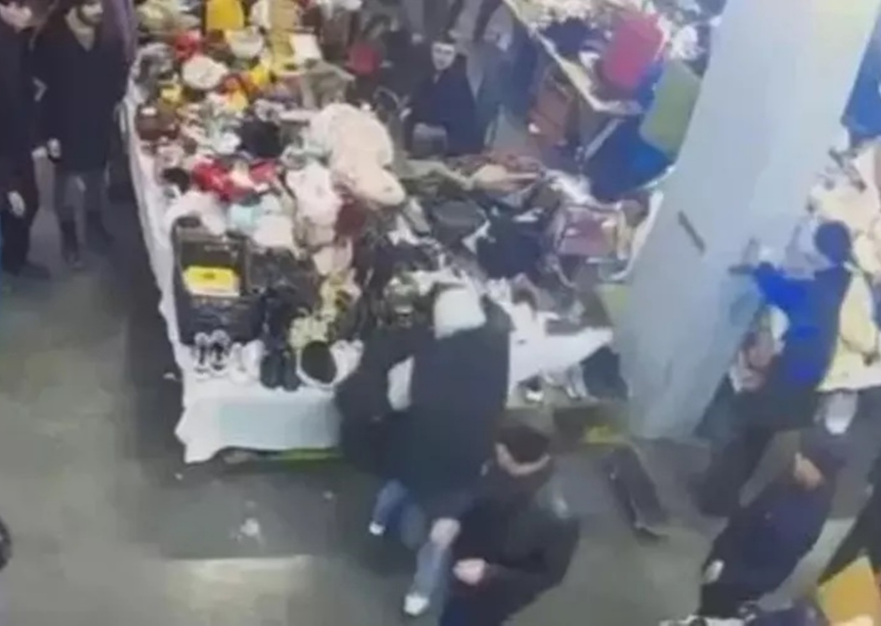 İtalyan şefin oğlu Mattia Ahmet Minguzzi, Kadıköy'deki bit pazarında bıçaklı saldırıya uğramıştı! Saldırganların pişkin ifadesi ortaya çıktı
