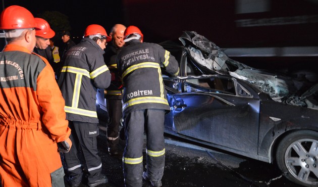 Ak Partiyi yasa boğan trafik kazası!