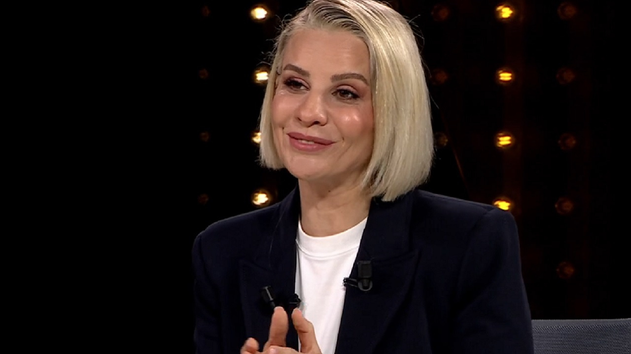 Esra Erol'dan iddialı açıklama! ''Temizlik konusunda kimse elime su dökemez''