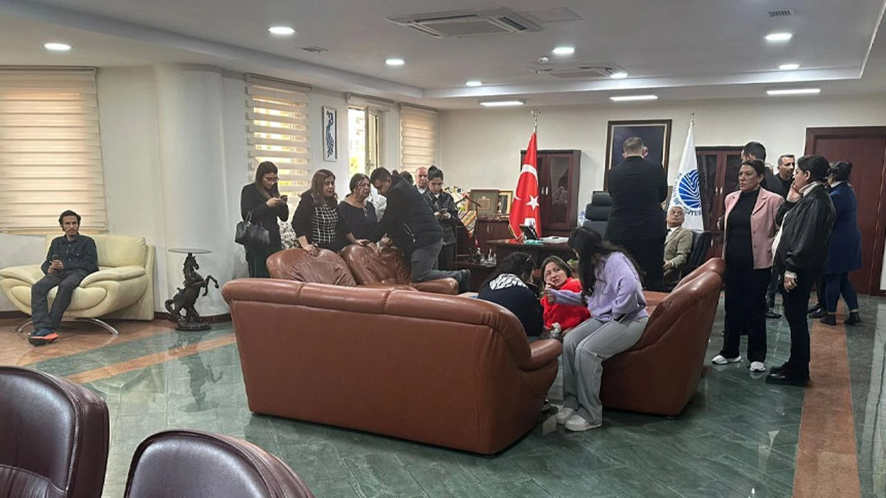CHP'li belediyeye haciz şoku: Eşyalarına el konuldu!