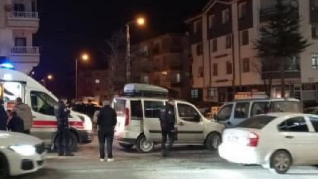 Son dakika: Ankara'da trafik kavgası döner bıçaklı kavgaya dönüştü