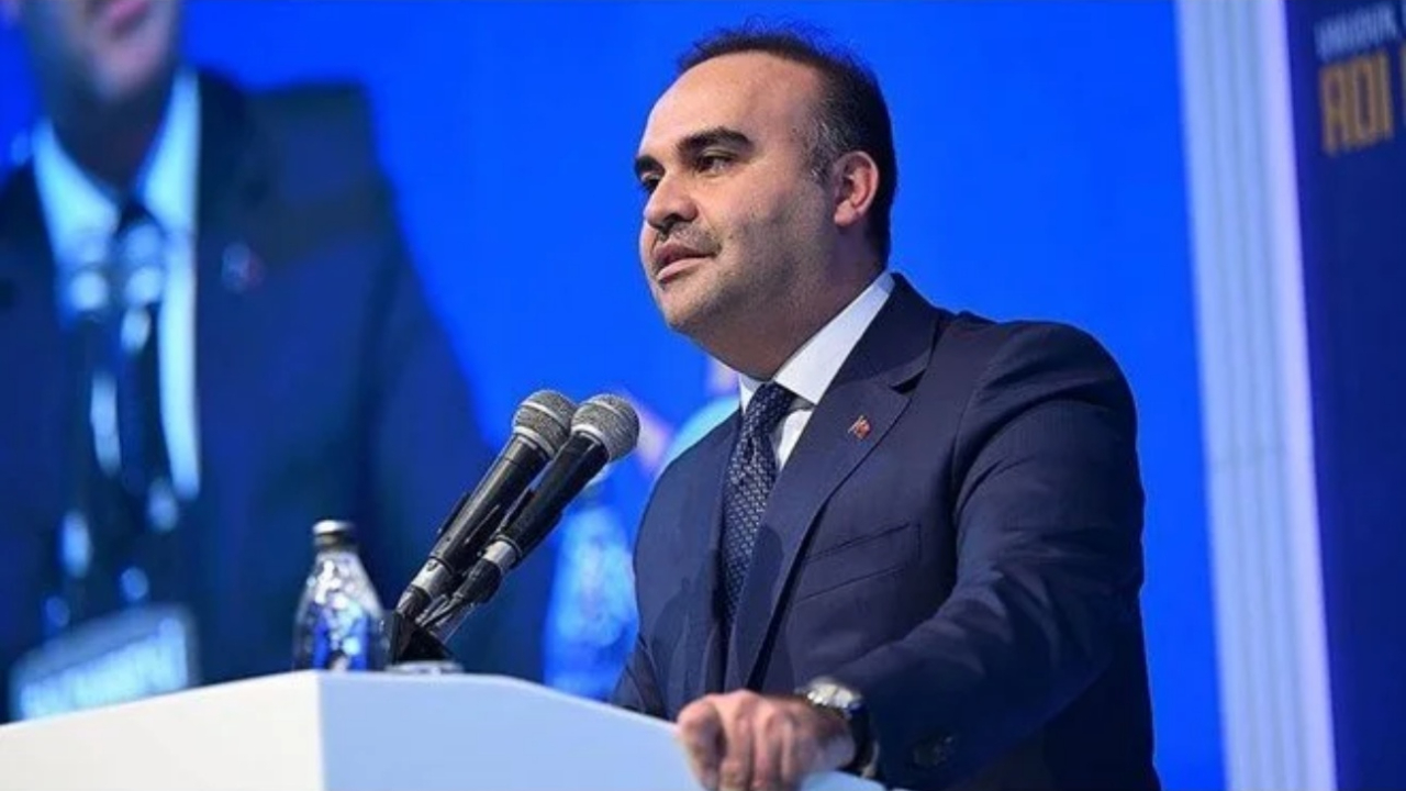 Bakan Kacır duyurdu: 2 milyar dolarlık yatırım paketi geliyor