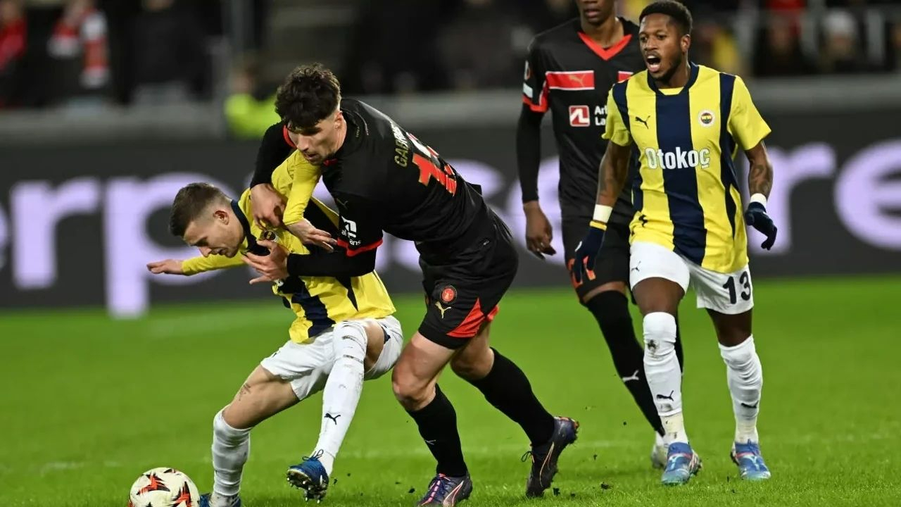 Fenerbahçe Play-Off’a Yükseldi