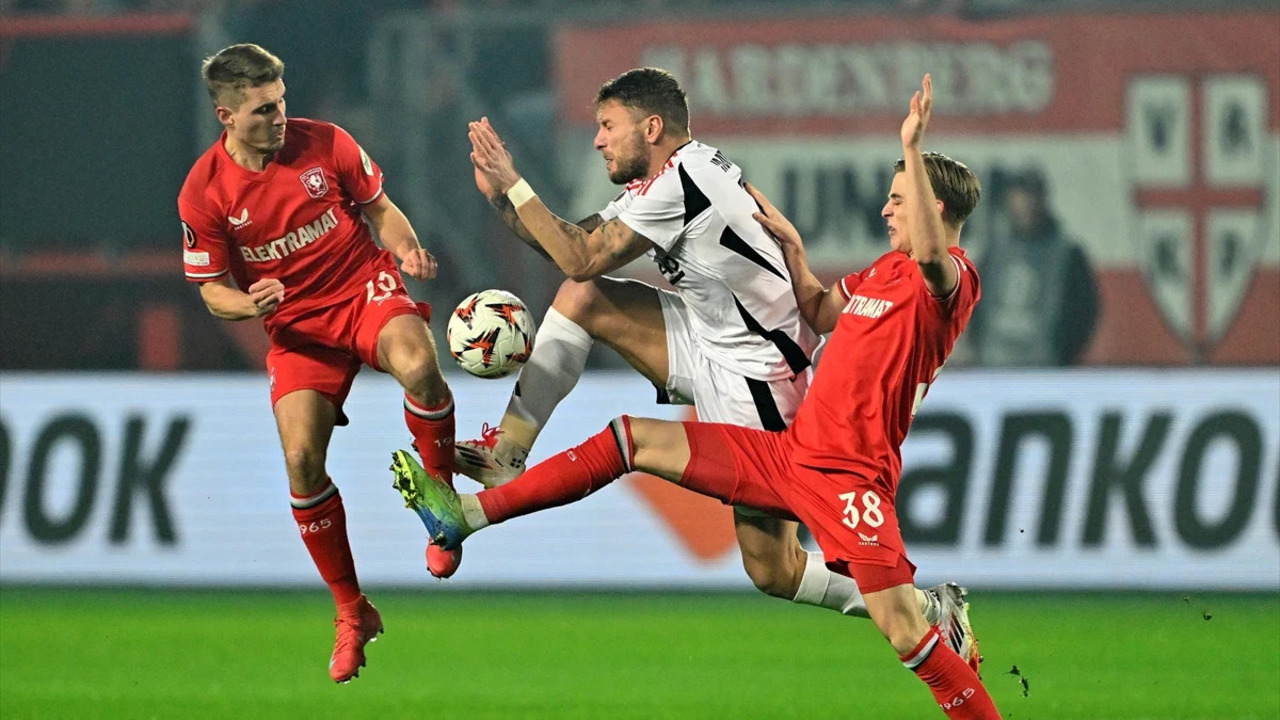 Beşiktaş'a Ciro Immobile'den kötü haber: Hem kart cezası hem de sakatlık!