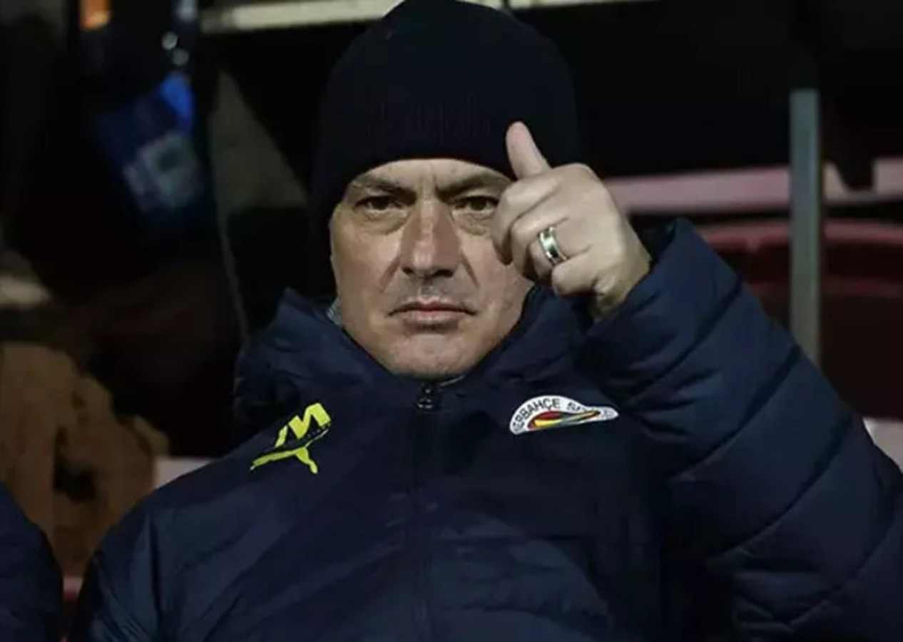 Jose Mourinho'dan UEFA'ya ceza tepkisi: Taraftarımıza bir mesaj vermek istedim!