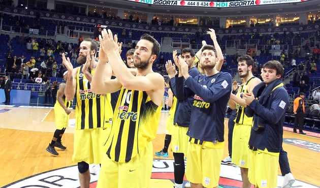 Fenerbahçe Doğuş 75 Banvit 64...