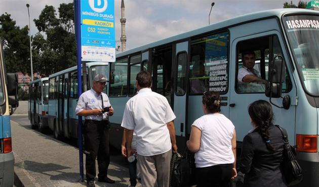 İstanbul'da minibüs fiyatlarına zam geldi!