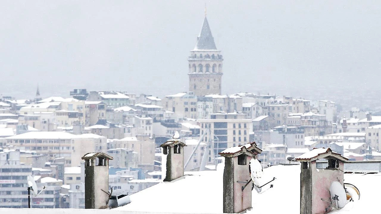Yoğun kar Türkiye'yi esir almaya geliyor: 60 ilde lapa lapa yağacak!