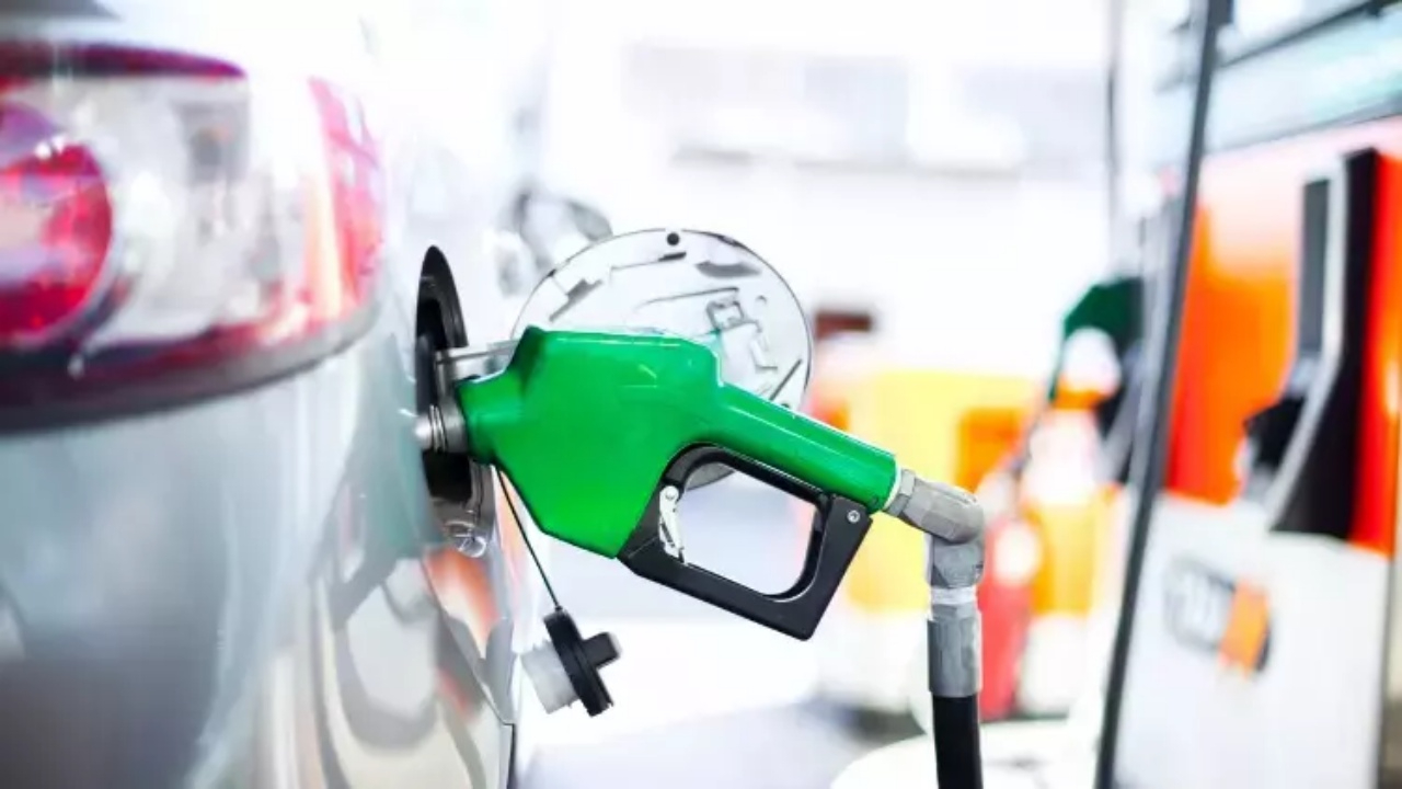 Akaryakıt fiyatlarına indirim geldi! İşte 2 Şubat 2025 indirimli benzin, motorin fiyatları