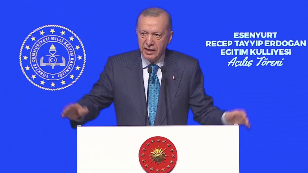 Cumhurbaşkanı Erdoğan müjdeyi verdi: 1381 engelli öğretmen atanacak! Bakanlık duyuruya çıkacak...