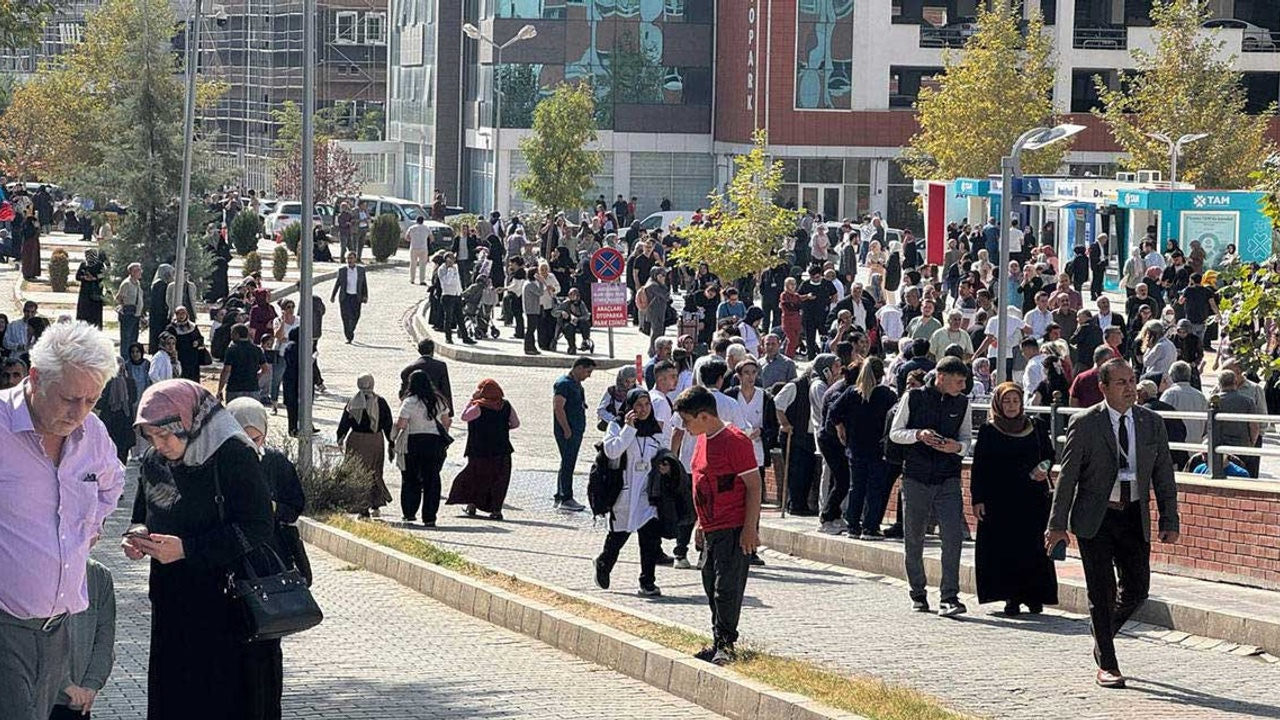 Depremin 2. yıl dönümü! Malatya ve Kahramanmaraş’ta 6 Şubat’ta okullar tatil edildi