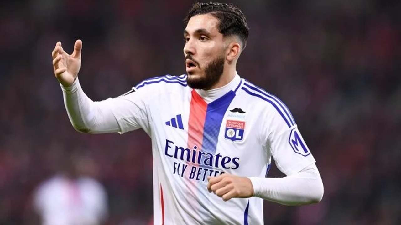 Borussia Dortmund'un yaptığı 22.5 milyon euroluk teklif reddedildi
