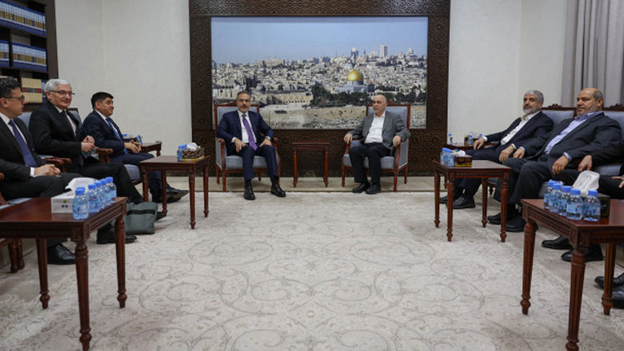 Dışişleri Bakanı Fidan Hamas heyetiyle Doha'da görüştü