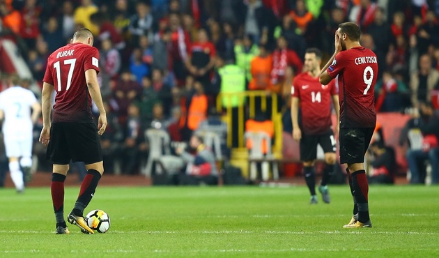 3-0'dan sonra 4 isim kadrodan çıkarıldı