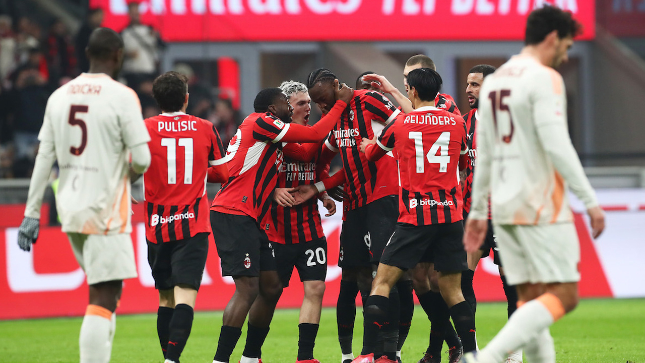 Milan Roma'yı devirerek yarı finale çıktı! Victor Nelsson ilk maçına çıktı