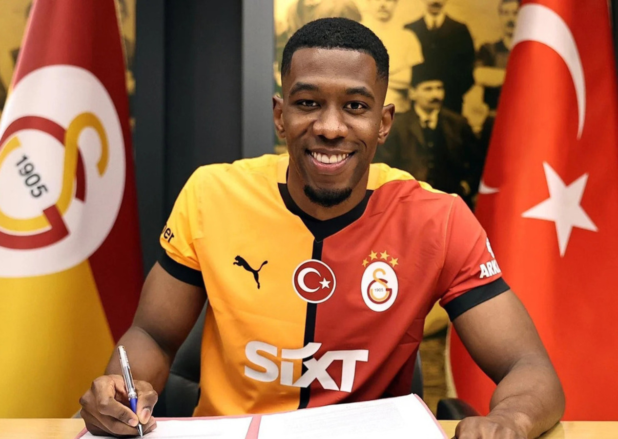 Galatasaray'ın yeni stoperi resmen imzayı attı: Maliyeti de belli oldu!