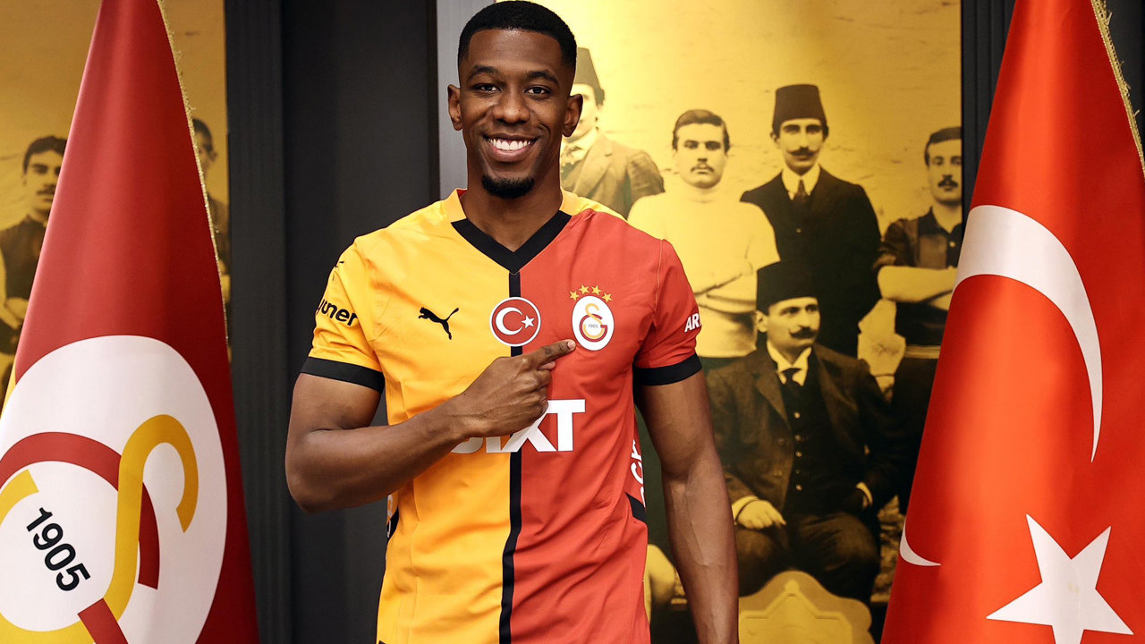 Galatasaray'da Carlos Cuesta'nın kefili Davinson Sanchez