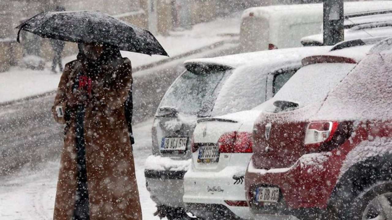 Baharı beklerken kış geri geldi: Kar ve fırtına etkili olacak! Letonya'dan geliyor: 40 ili etkisi altına alacak...