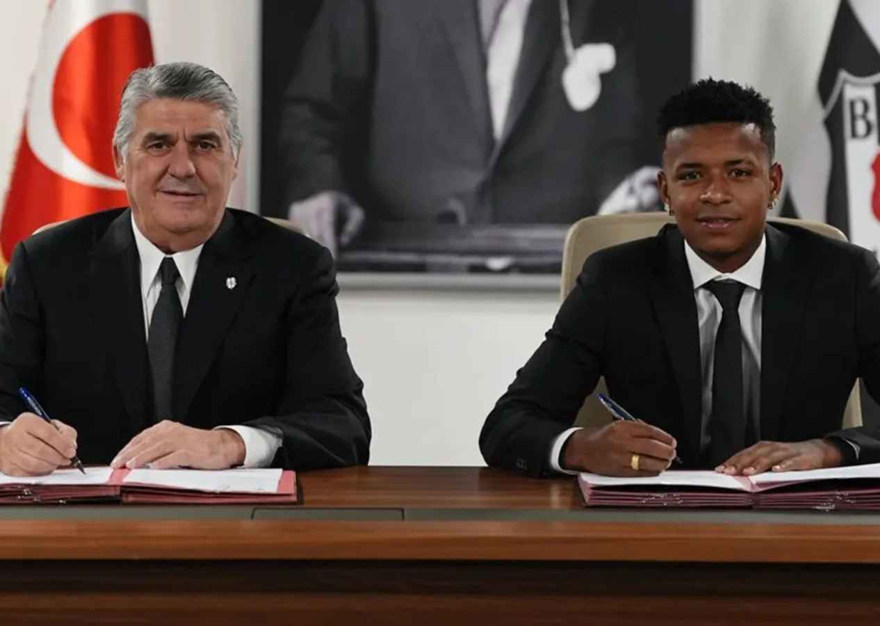 Keny Arroyo resmen Beşiktaş'a imzayı attı!