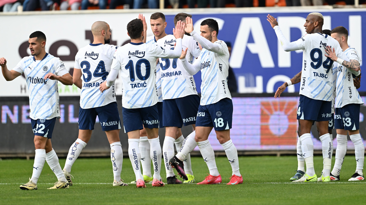 Fenerbahçe Alanyaspor deplasmanında güle oynaya kazandı