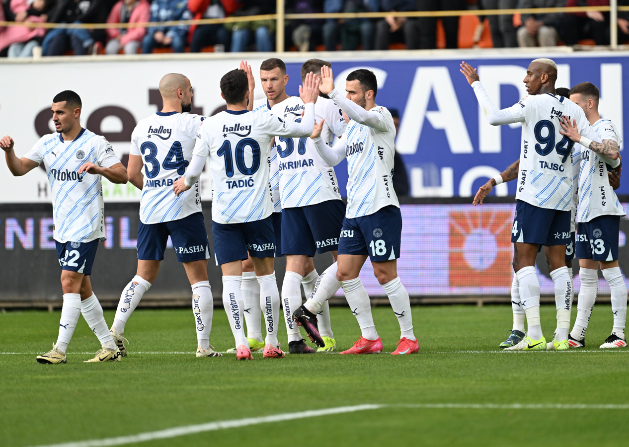 Fenerbahçe Alanyaspor deplasmanında güle oynaya kazandı