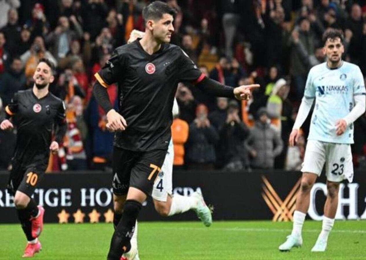 Galatasaray - Adana Demirspor maçı tamamlanamadı!