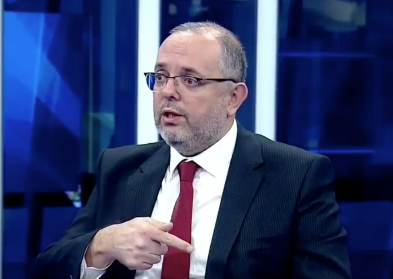 Erhan Afyoncu'dan canlı yayında endişelendiren sözler: Türkiye bir kabusa gidiyor! Bu bir beka sorunu...