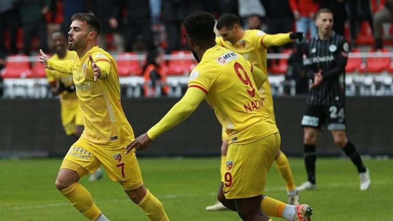 Kayserispor evinde 3 attı, 3 puanı hanesine yazdırdı! Kayserispor 3 - 2 Konyaspor | Maçın özeti