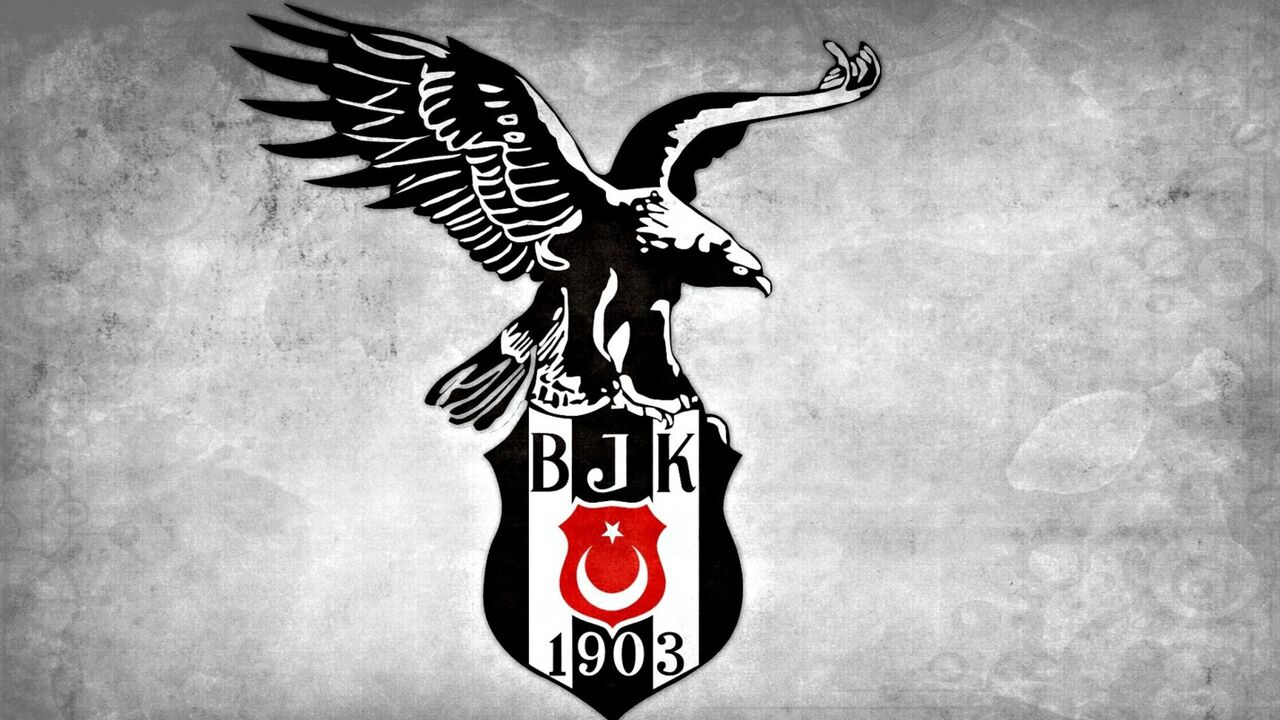 Adana Demirspor'un çekilme kararı sonrası Beşiktaş'tan olay gönderme: Şerefimizle oynar, hakkımızla kazanırız!