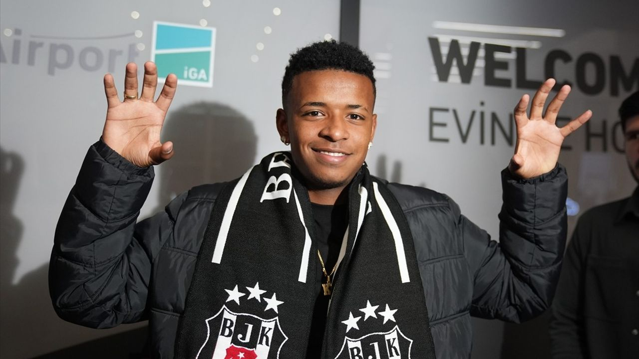 Beşiktaş'ın yeni transferi Keny Arroyo İstanbul'da geldi!