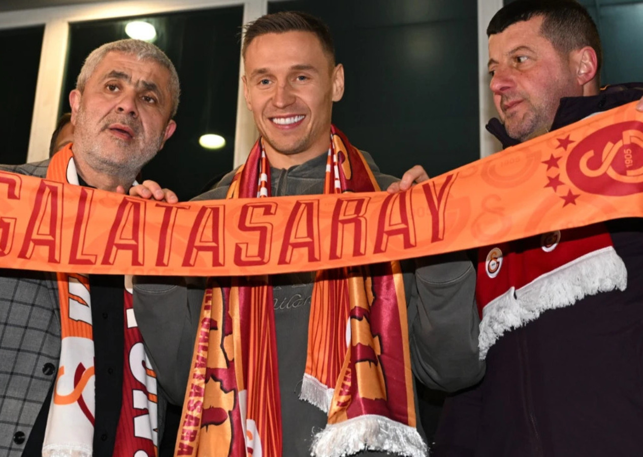 Galatasaray'ın yeni transferi Przemyslaw Frankowski İstanbul'a geldi!