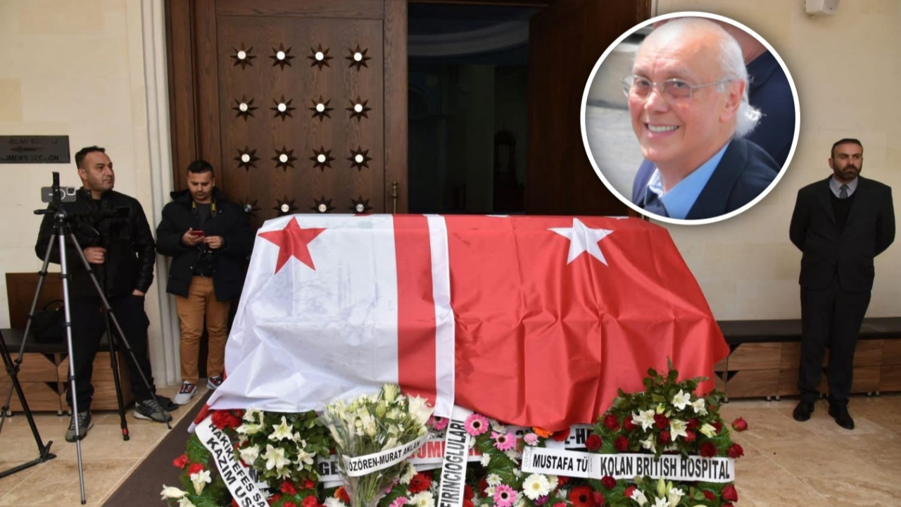 Asil Nadir Lefkoşa'da toprağa verildi