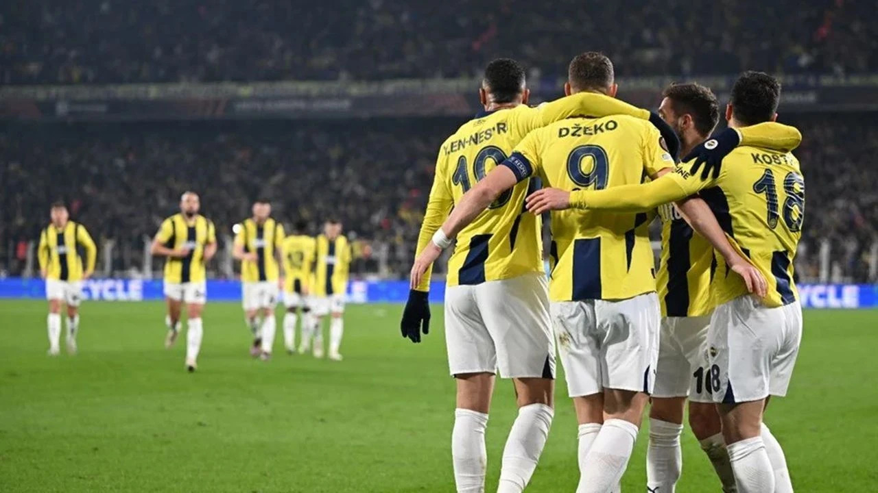 Fenerbahçe'ye Kasımpaşa maçı öncesi kötü haber! Elinde Kırık...