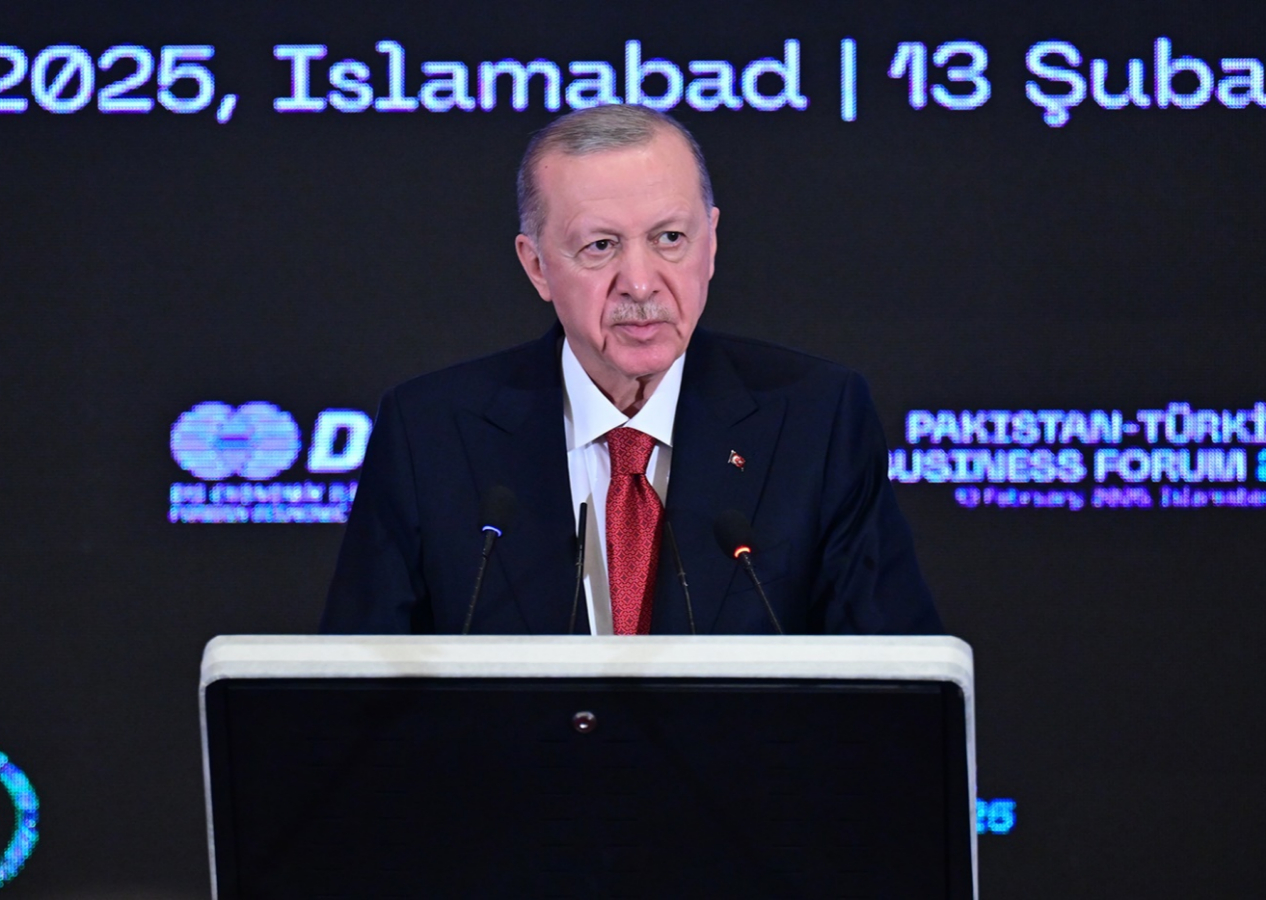 Cumhurbaşkanı Erdoğan'dan Pakistan'da Trump'a tepki! ''Gazze, Gazzeli kardeşlerimizindir. Gazze toprakları pazarlık konusu olamaz''