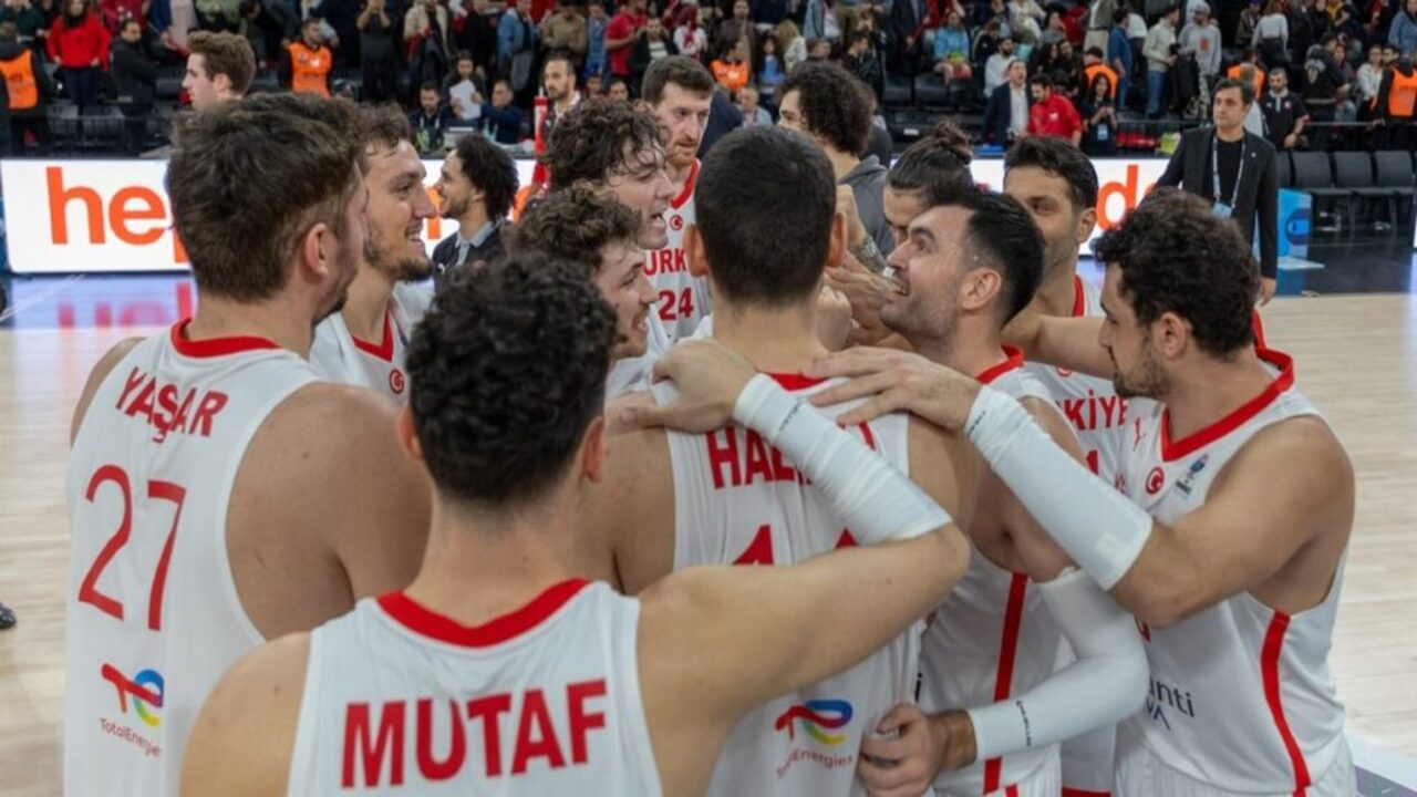 A Milli Basketbol Takımı'nın aday kadrosu açıklandı!