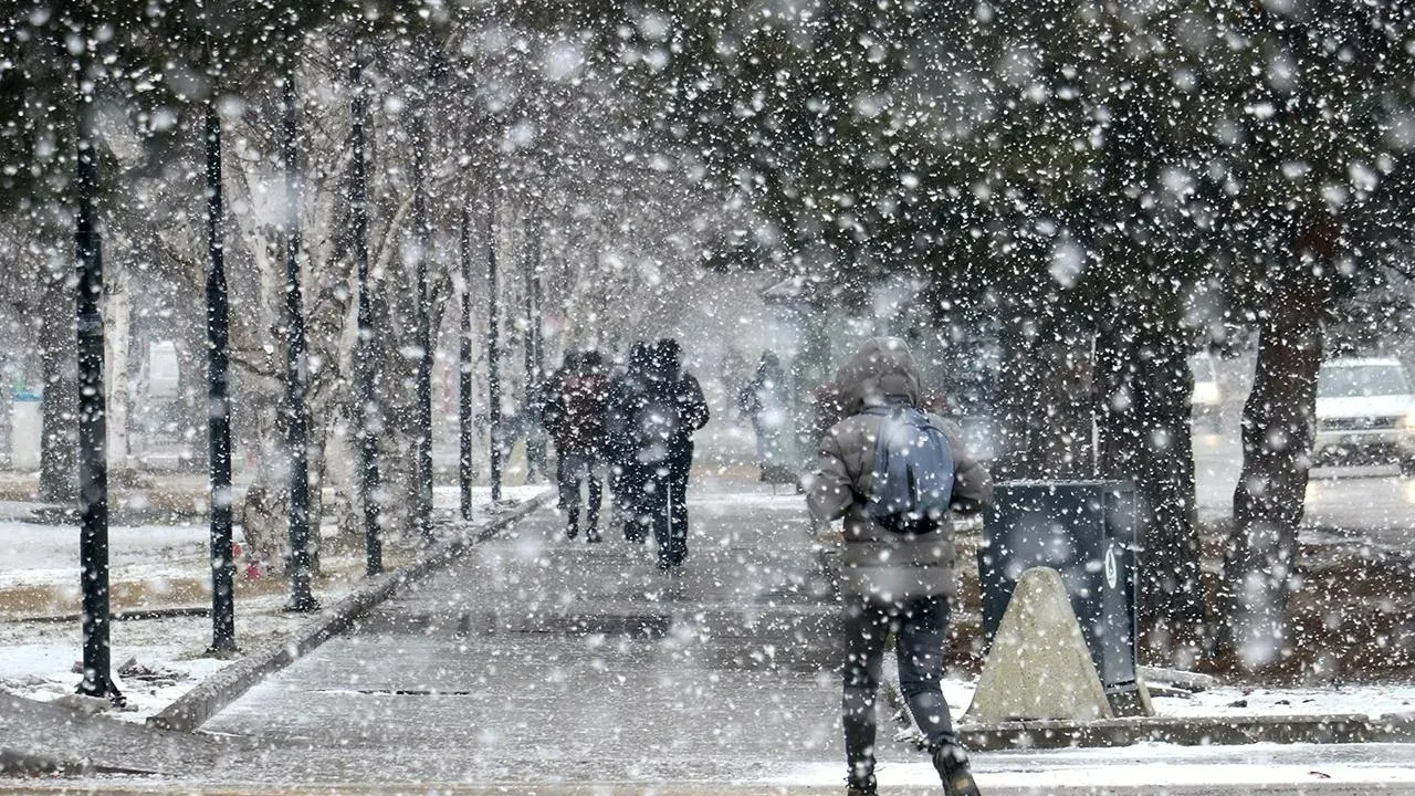 Meteoroloji’den kritik uyarı! Yağış, sis, buzlanma ve çığ tehlikesi kapıda! İşte son hava durumu tahminleri!